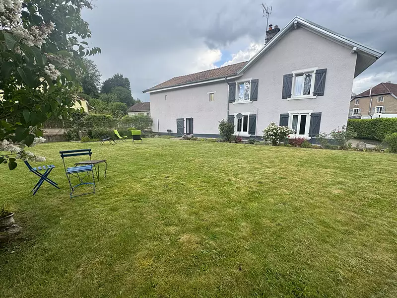 Maison, 163 m²