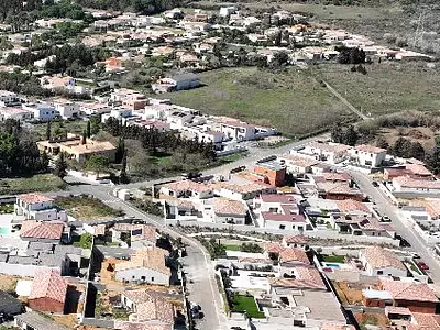 Terrain, 484 m²