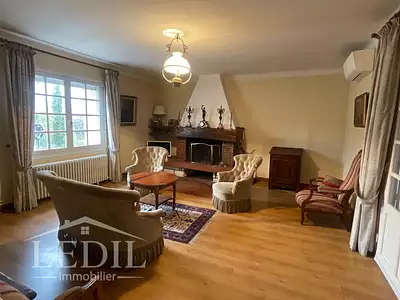 Maison, 262 m²