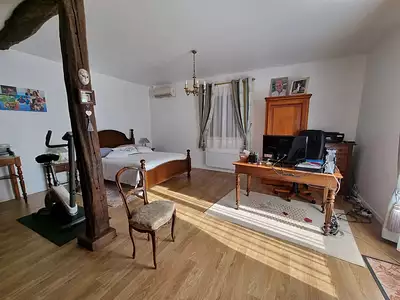 Maison, 270 m²