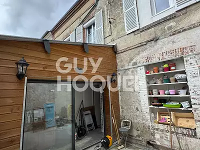 Immeuble, 166 m²