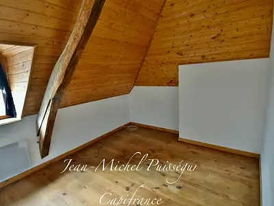 Immeuble, 220 m²