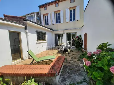 Maison, 198 m²