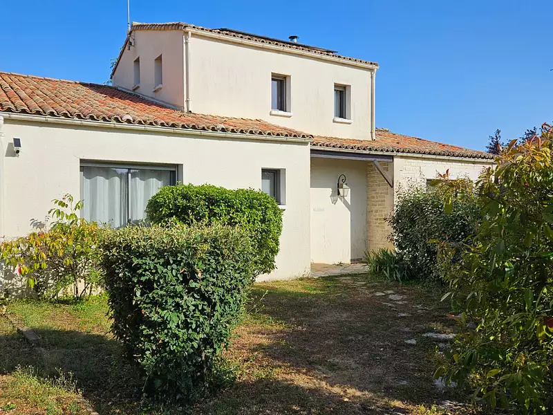 Maison, 139 m²