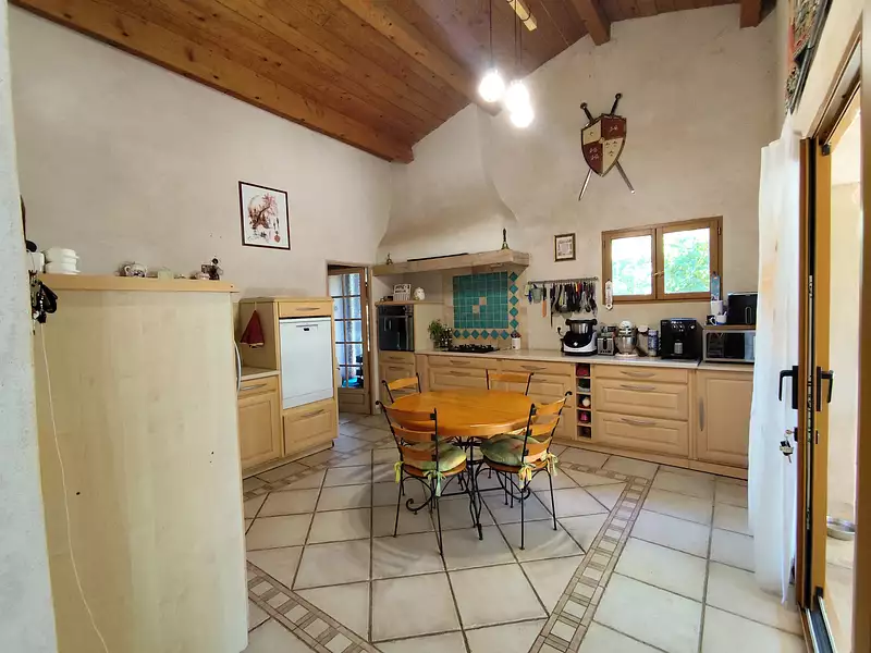 Maison, 175 m²