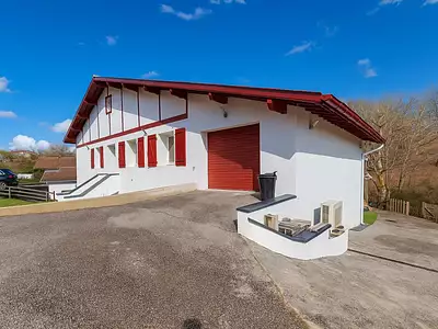 Maison, 232 m²