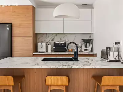 Maison, 240 m²