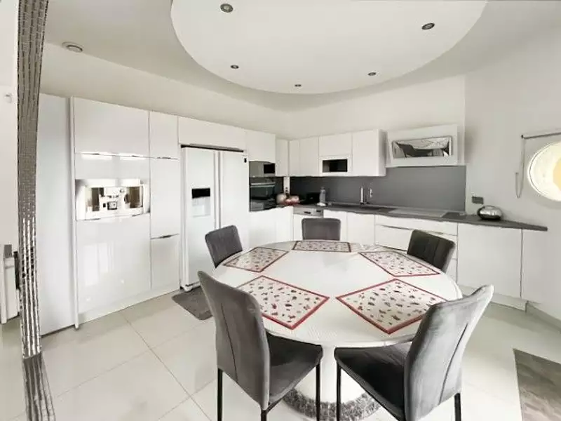 Maison, 96 m²