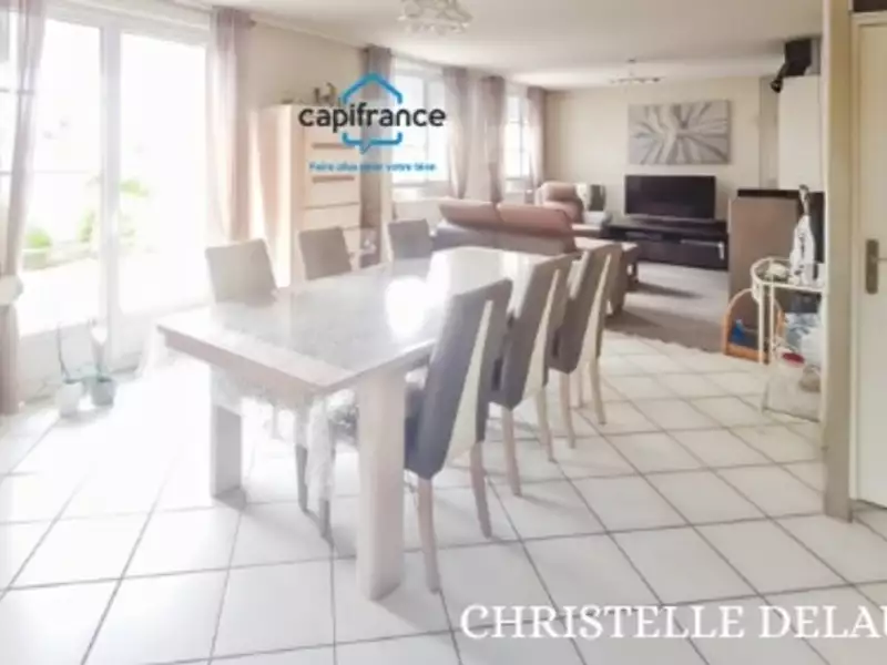 Maison, 90 m²
