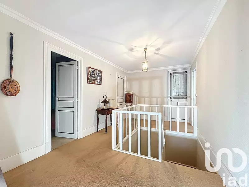 Maison, 184 m²