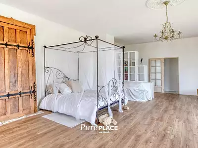 Maison, 390 m²