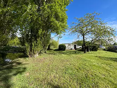 Terrain, 2 150 m²