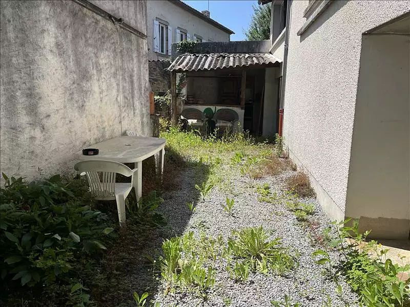Maison, 180 m²