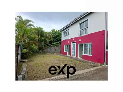 Maison, 216 m²