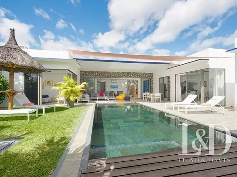 Maison, 260 m²