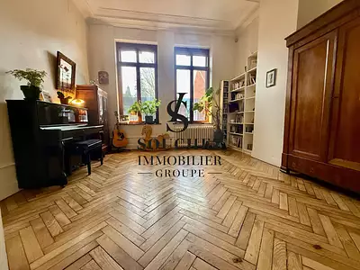 Maison, 166 m²