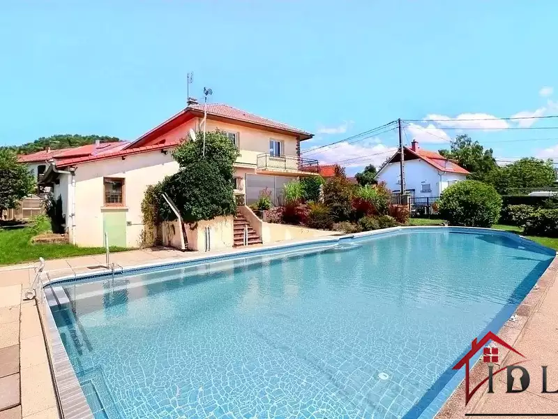 Maison, 126 m²