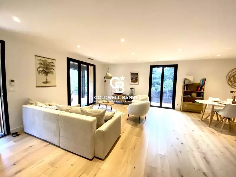 Maison, 97 m²