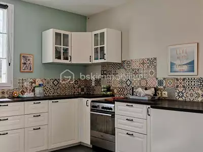 Maison, 186 m²