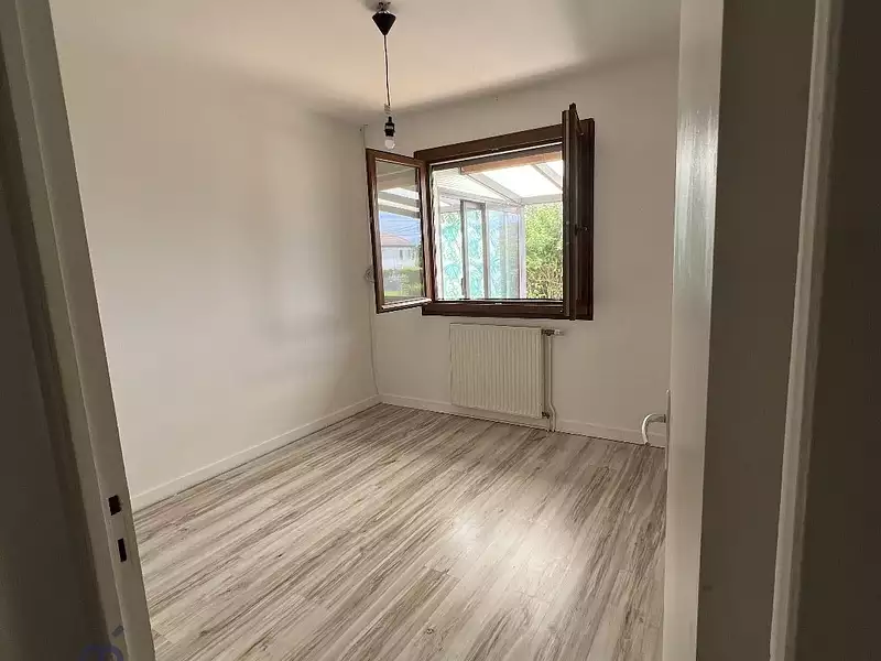 Maison, 168 m²