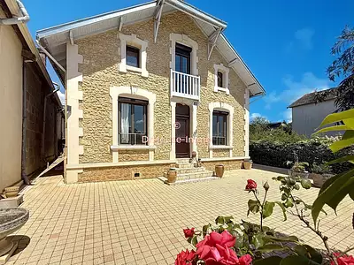 Maison, 172 m²