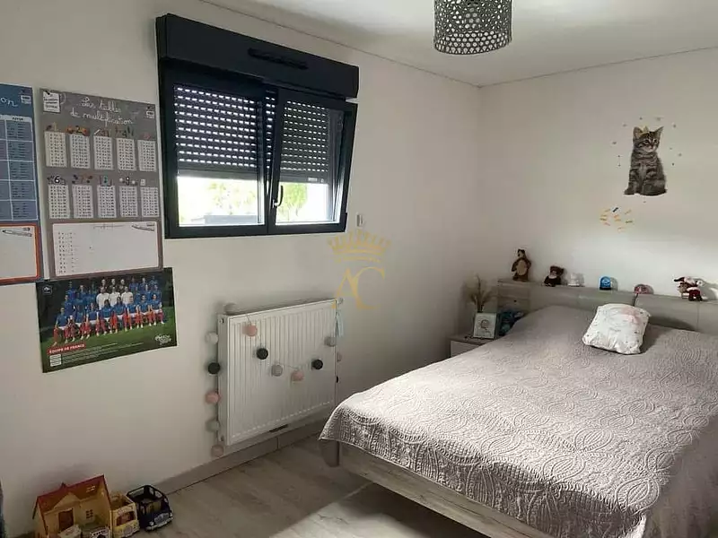 Maison, 151 m²
