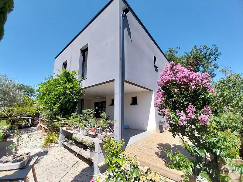 Maison, 230 m²