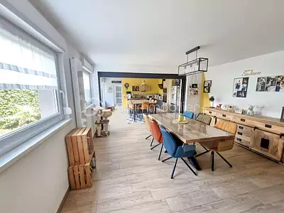 Maison, 195 m²