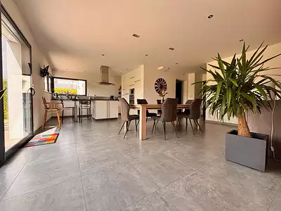 Maison, 143 m²