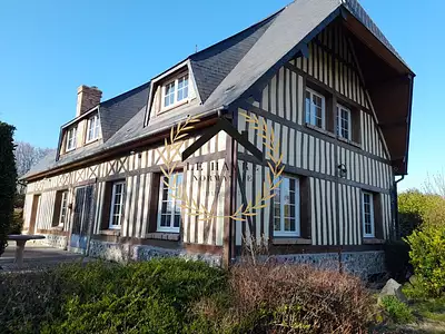 Maison, 243 m²