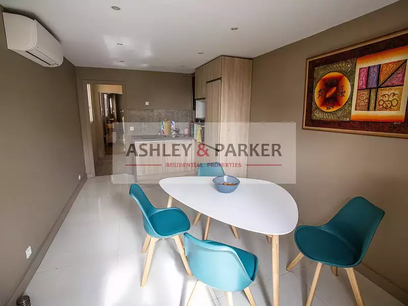 Maison, 400 m²