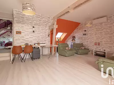 Maison, 281 m²