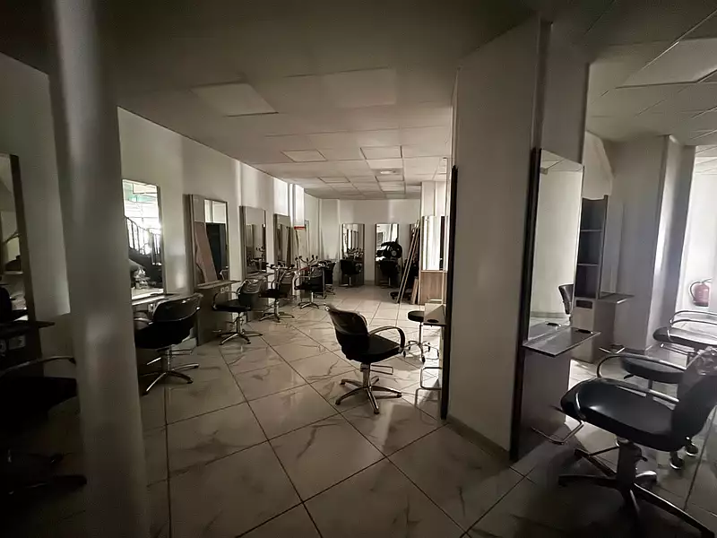 Divers, 239,69 m²