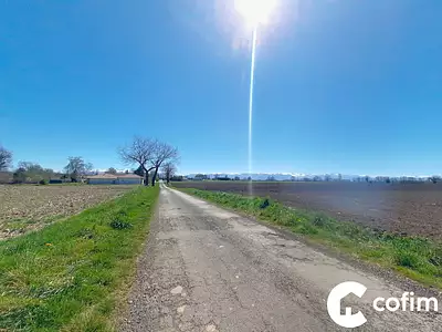 Terrain, 910 m²