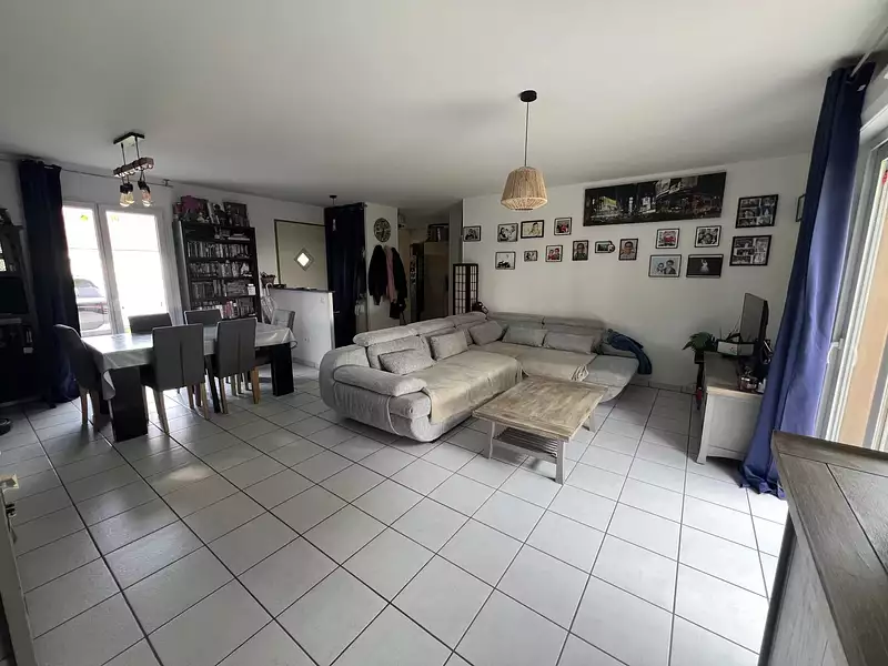 Maison, 94 m²
