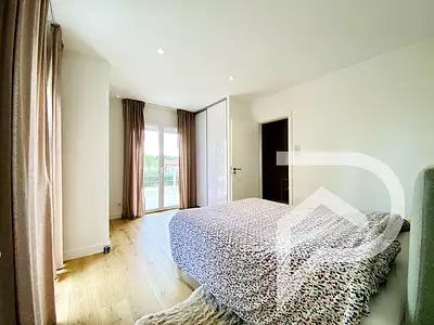 Maison, 205 m²