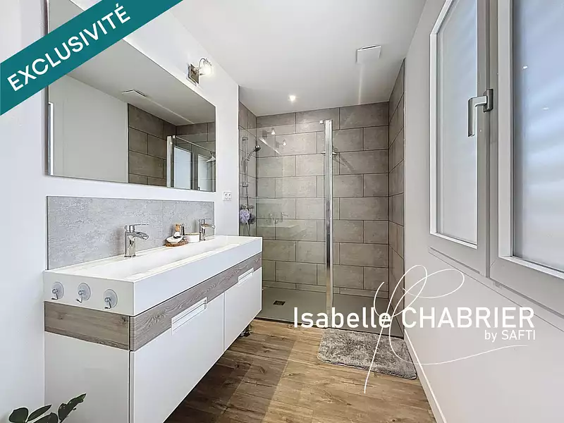 Maison, 114 m²