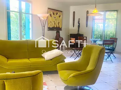 Maison, 211 m²