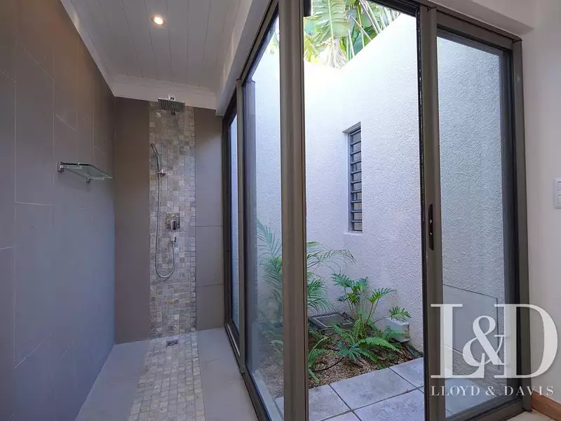 Maison, 290,9 m²