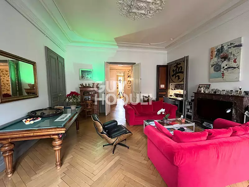 Appartement, 264,72 m²