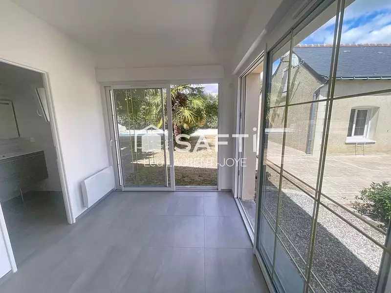 Maison, 240 m²