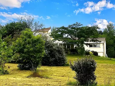 Maison, 318,67 m²