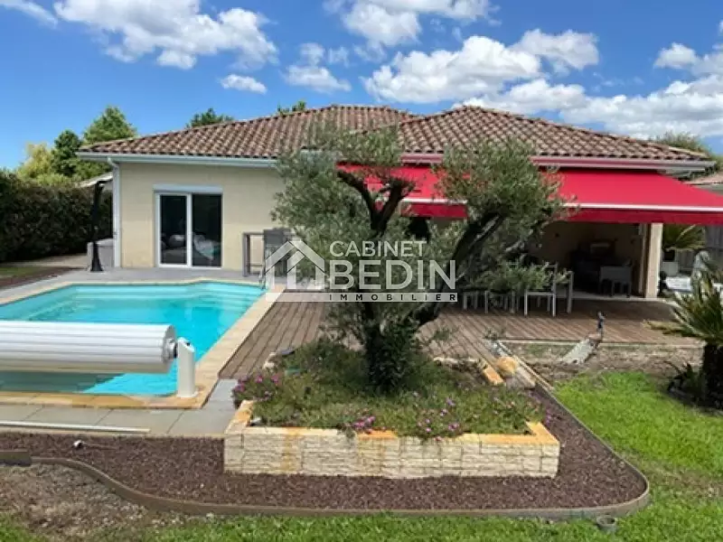 Maison, 141 m²