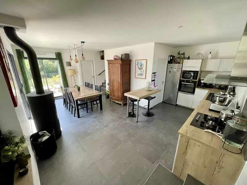 Maison, 121 m²