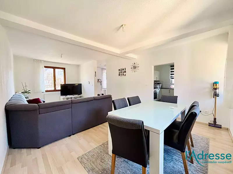 Maison, 83 m²