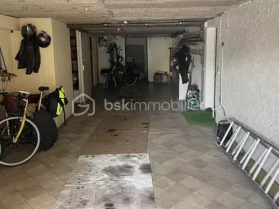 Maison, 200 m²