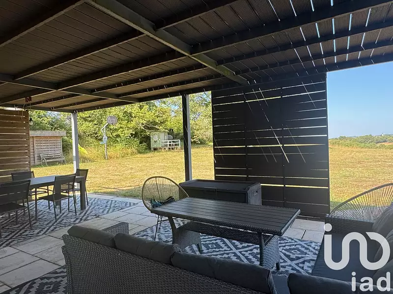 Maison, 240 m²