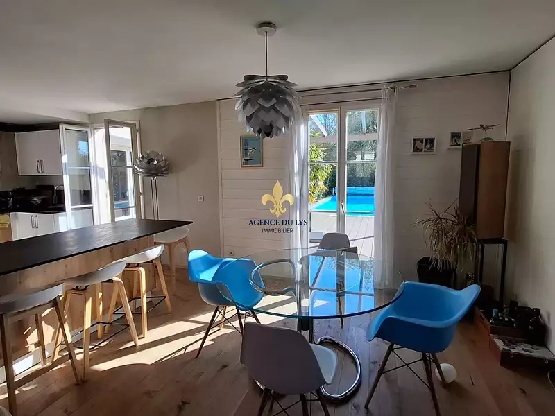 Maison, 140 m²