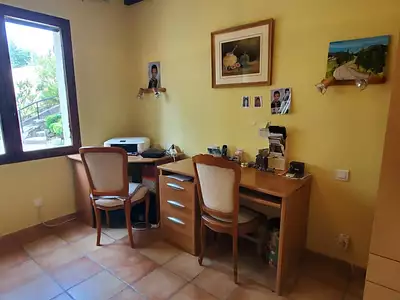 Maison, 185 m²