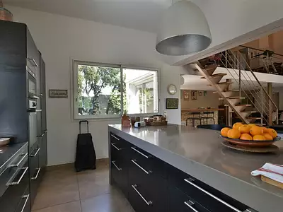 Maison, 210 m²